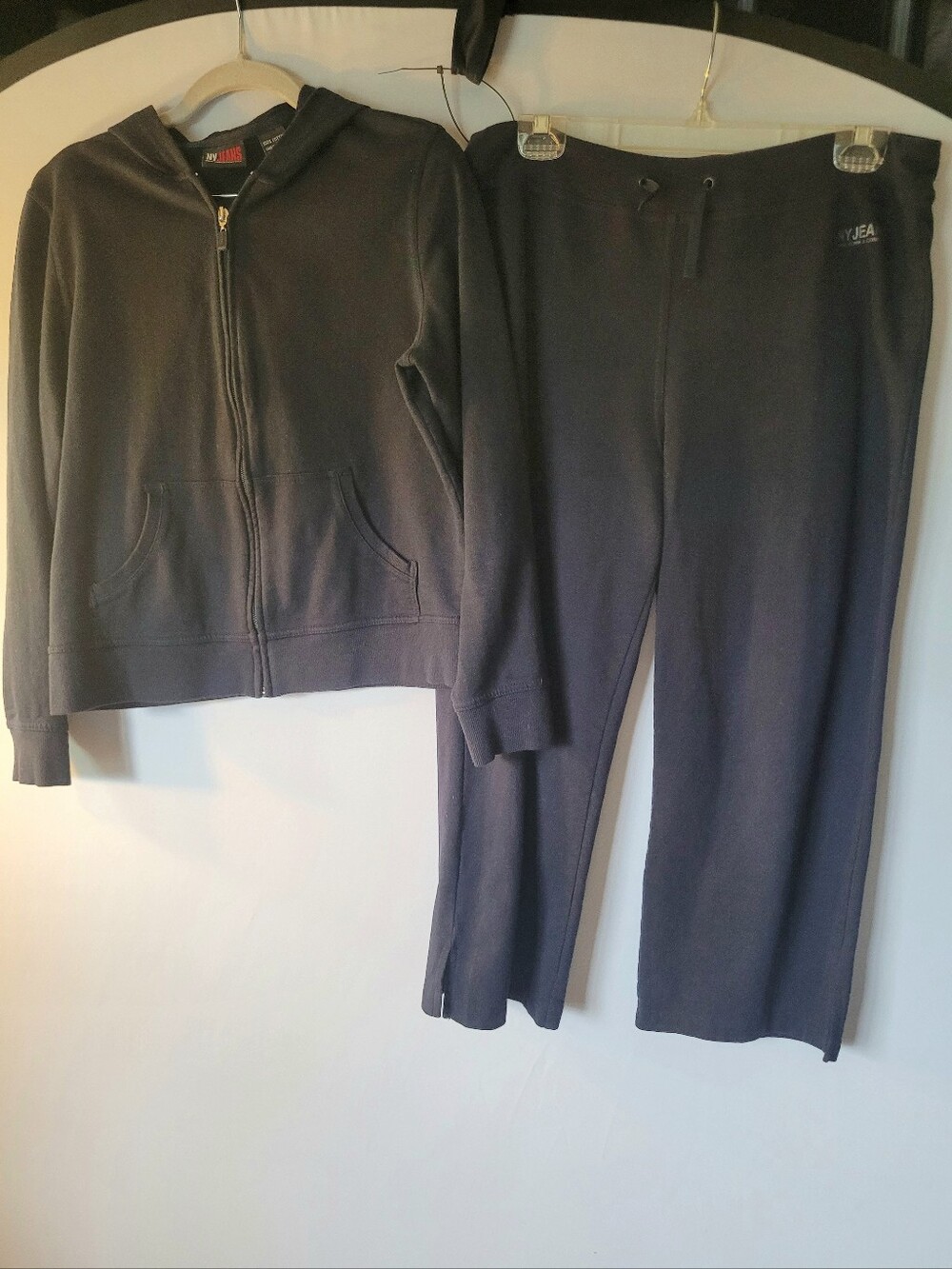 NY Jeans  New York & Company Women's Navy 2-Piece Zip Hoodie & Cropped Pants Set